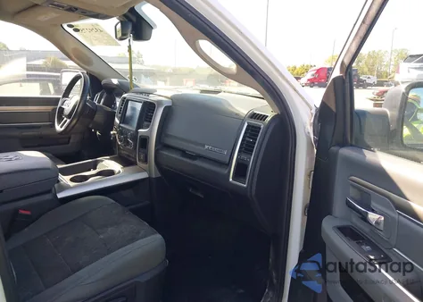 2018 Ram 1500 from USA, damaged, VIN 1C6RR7GG1JS228966